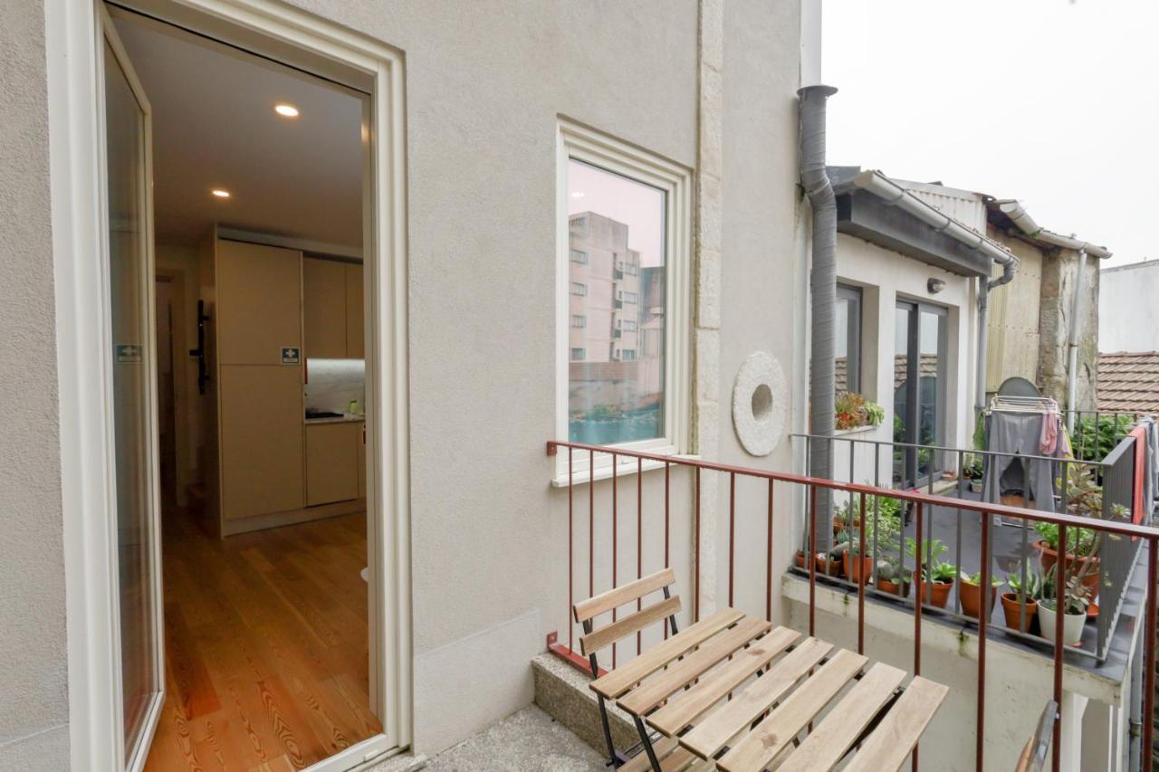 Martires Sweet Apts By Portocityhosts Exteriér fotografie