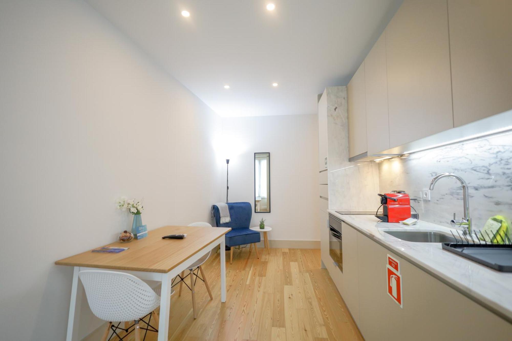 Martires Sweet Apts By Portocityhosts Exteriér fotografie