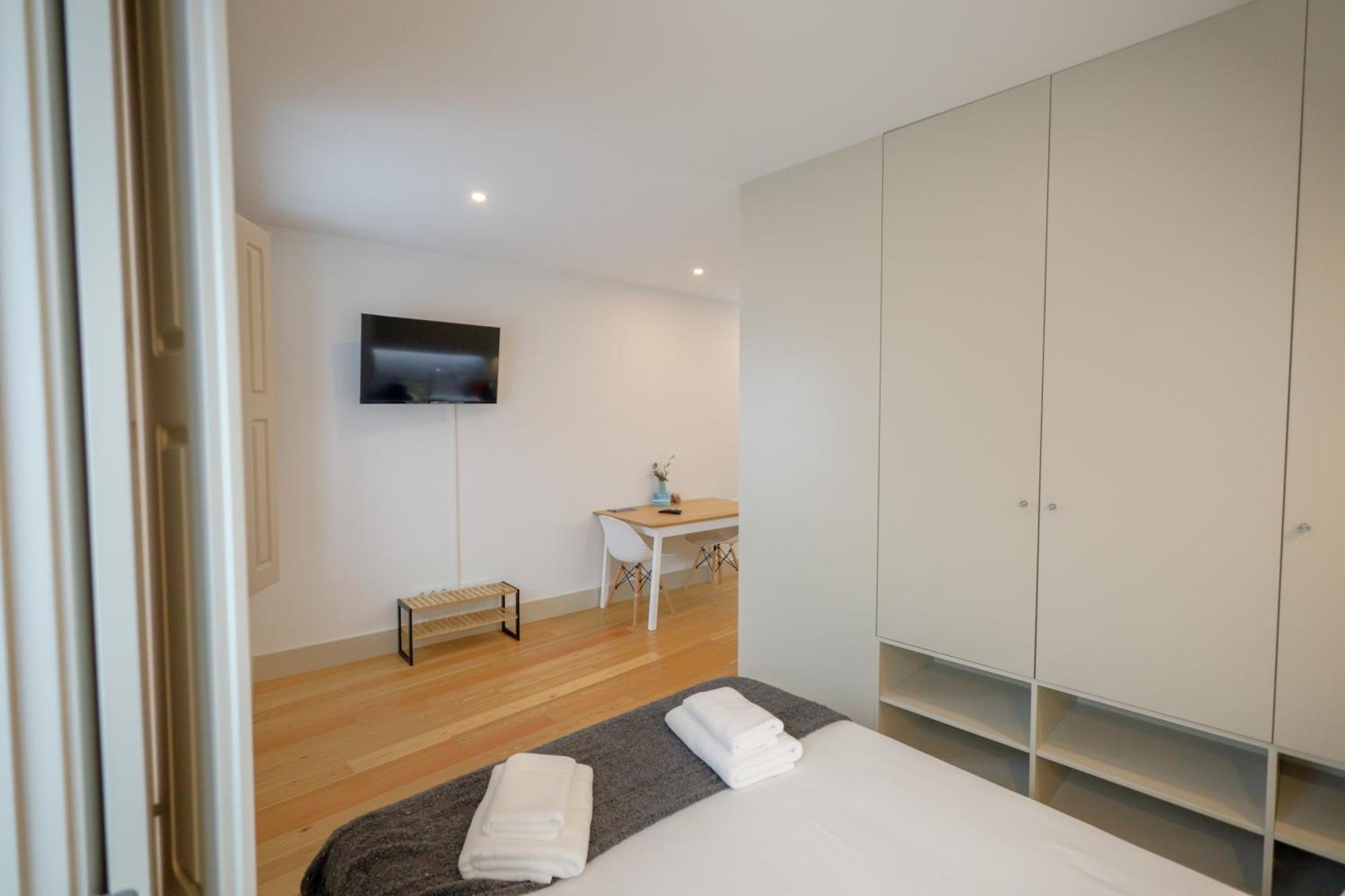 Martires Sweet Apts By Portocityhosts Exteriér fotografie