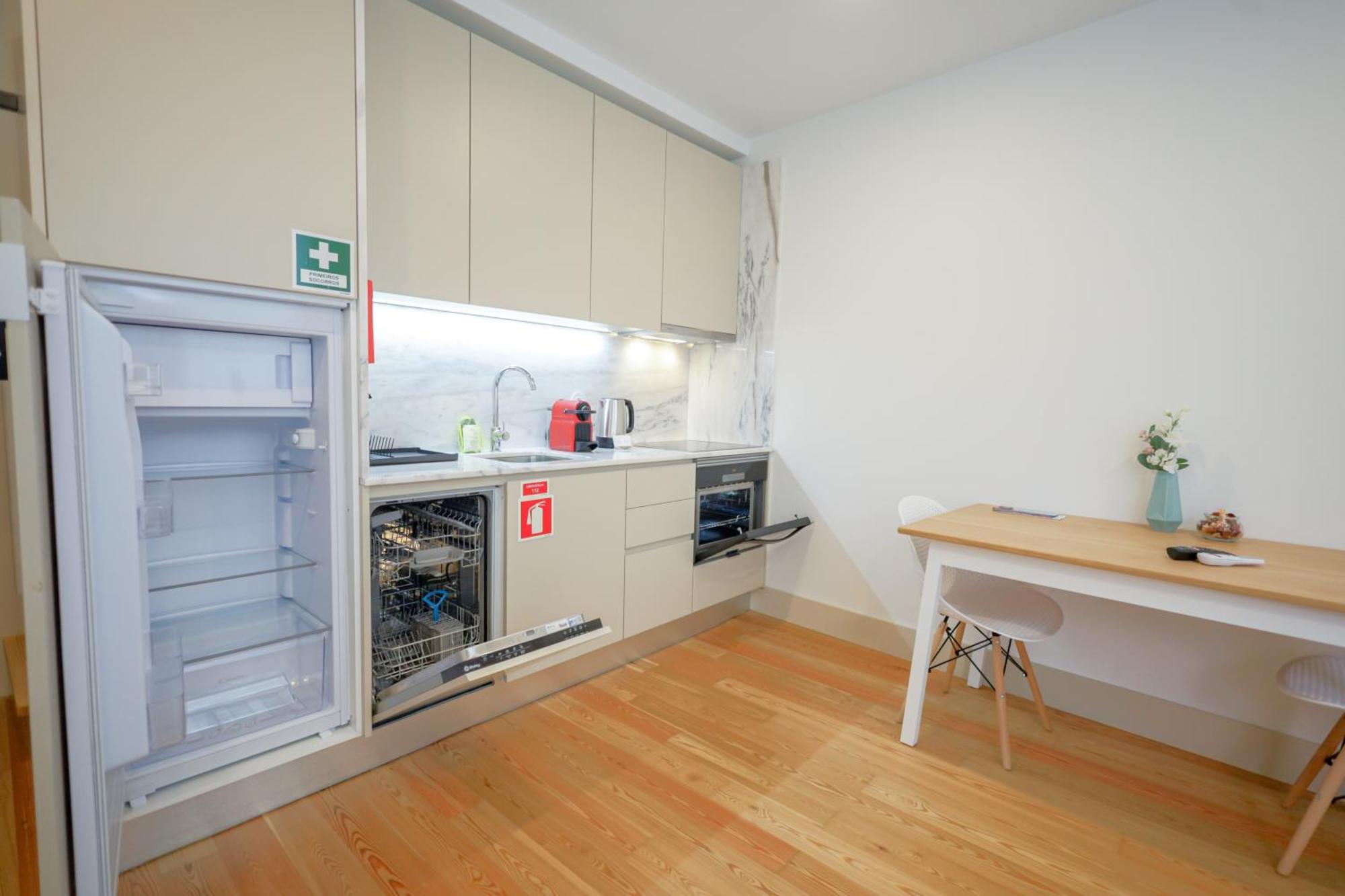 Martires Sweet Apts By Portocityhosts Pokoj fotografie